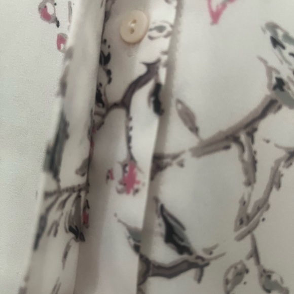 Ricki’s shirt 10 - Picture 7 of 9